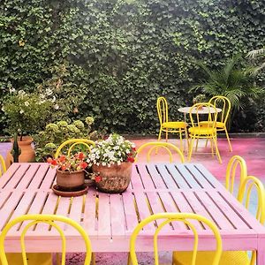 SUPERNOVA - Hostel&Café